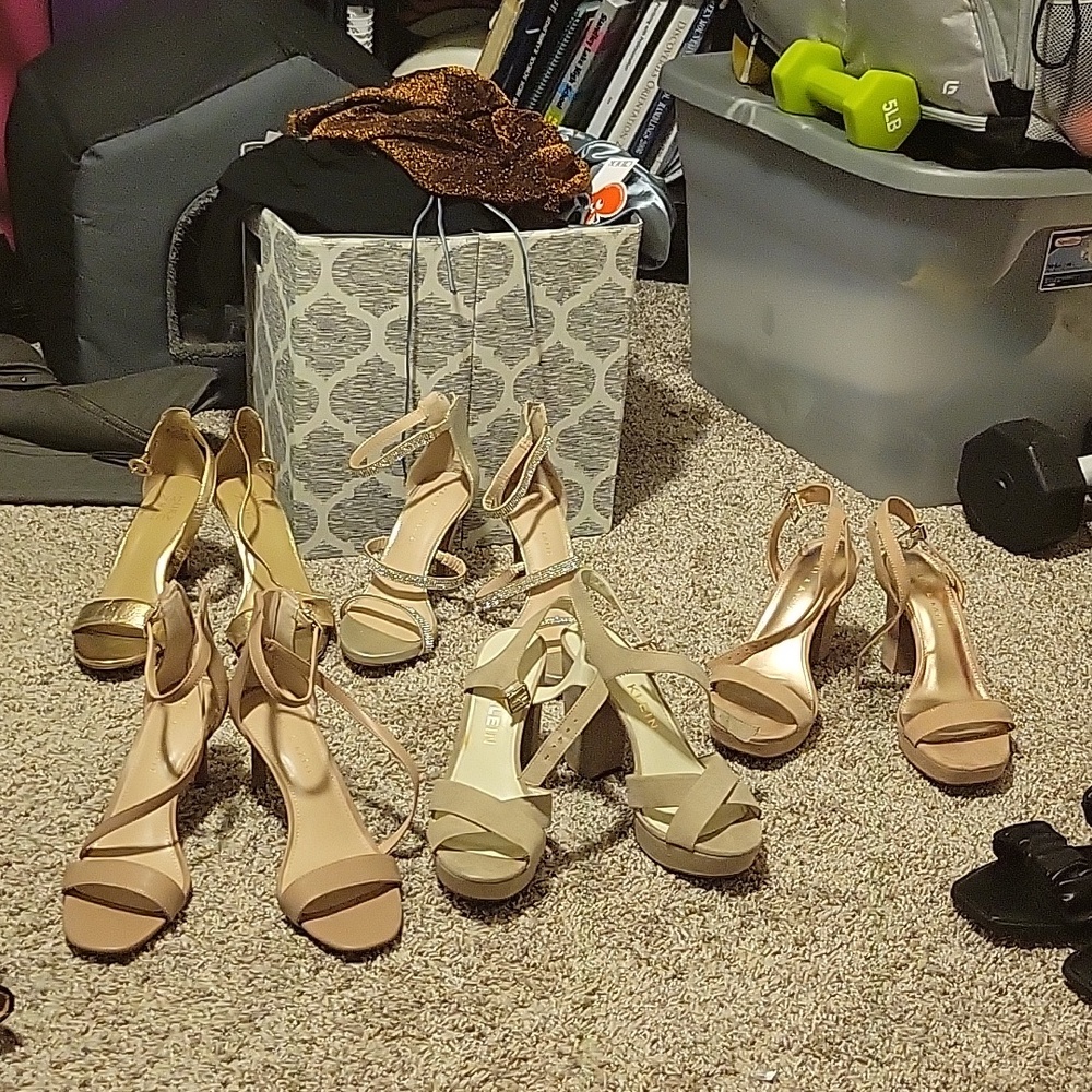 High end heels haul! Kelly & Katie , Anne Kline, Naturalizer.  All INCLUSIVE